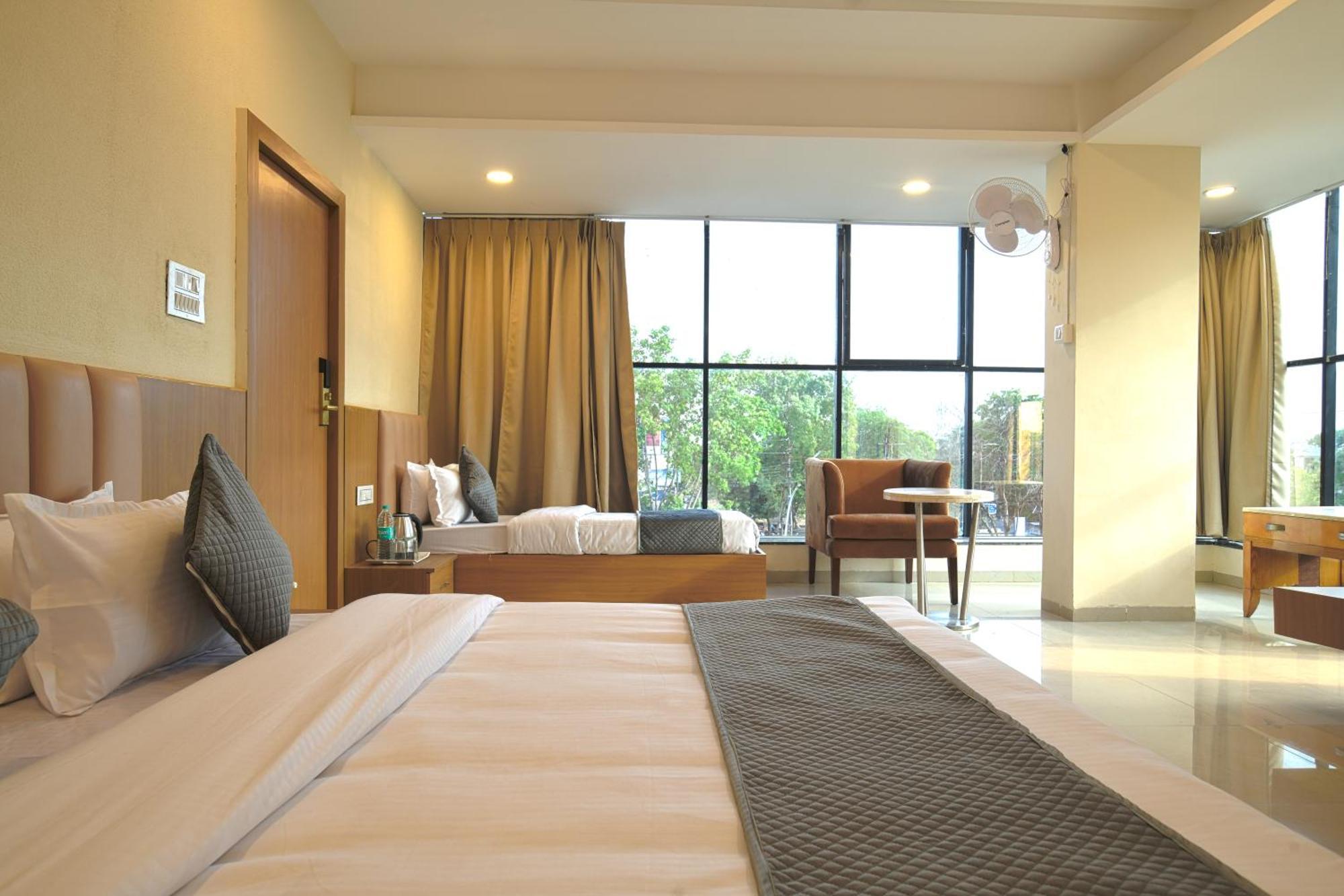 Hotel Shivlok อุจเจน ห้อง รูปภาพ