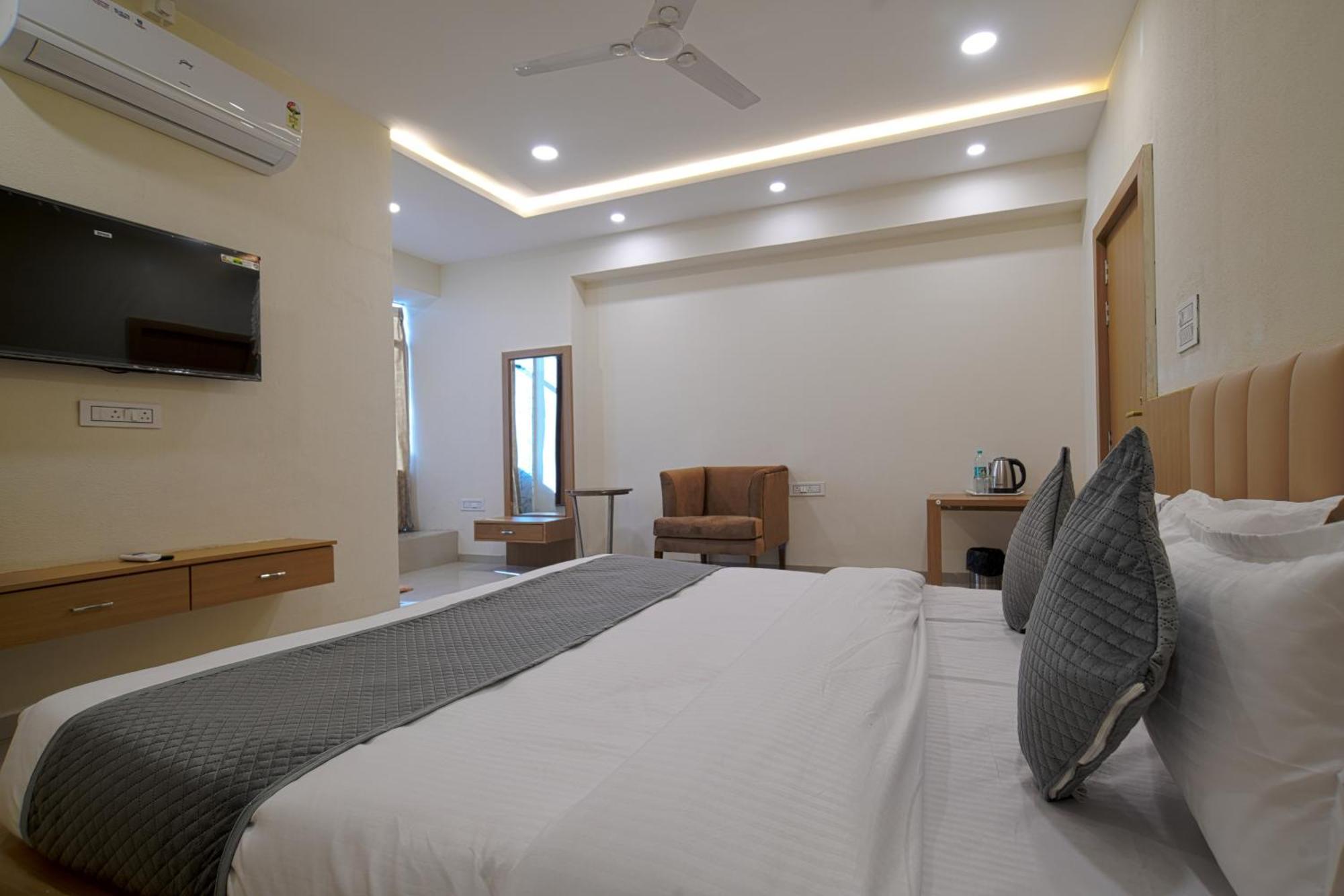 Hotel Shivlok อุจเจน ห้อง รูปภาพ