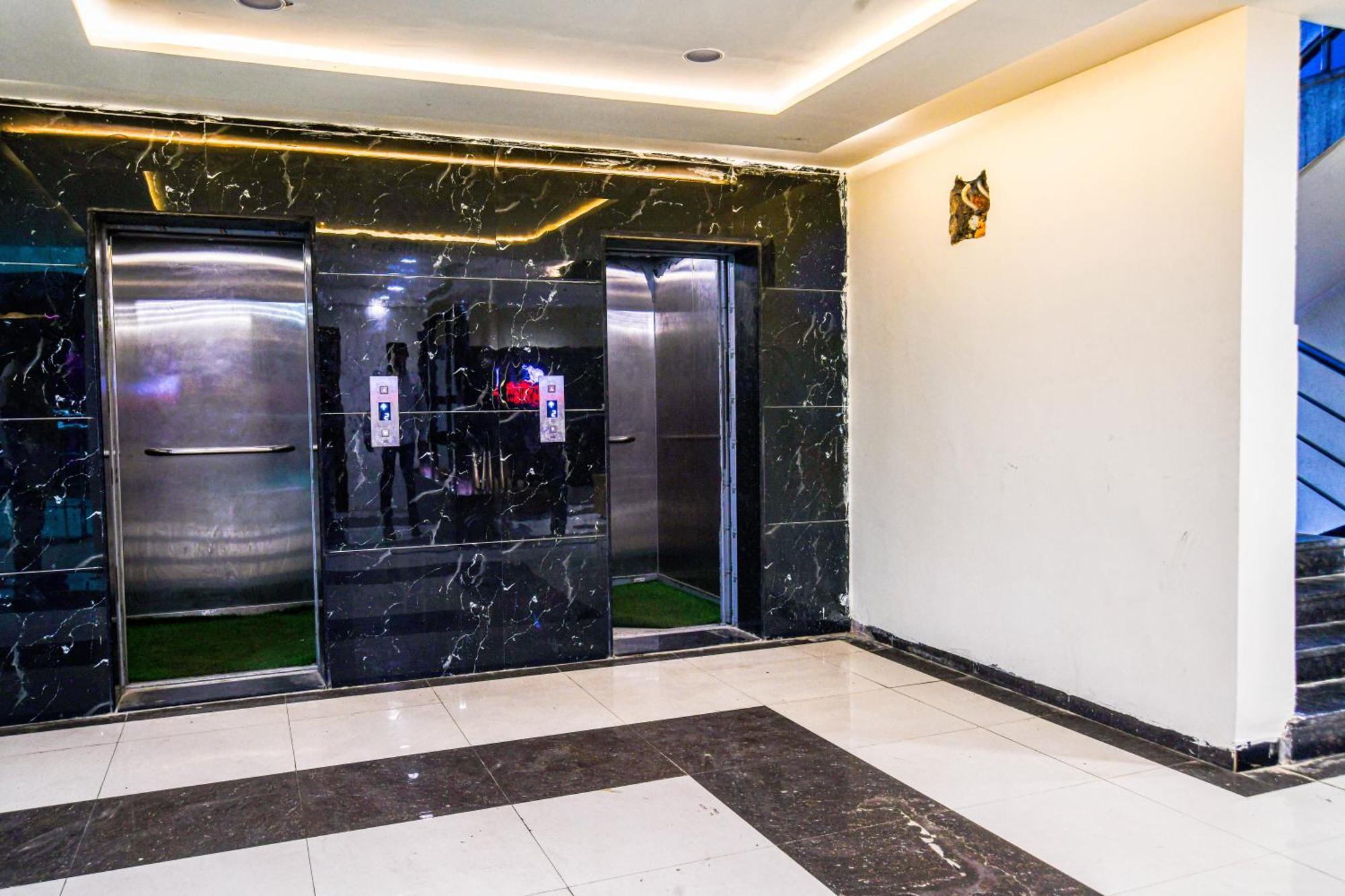 Hotel Shivlok อุจเจน ภายนอก รูปภาพ