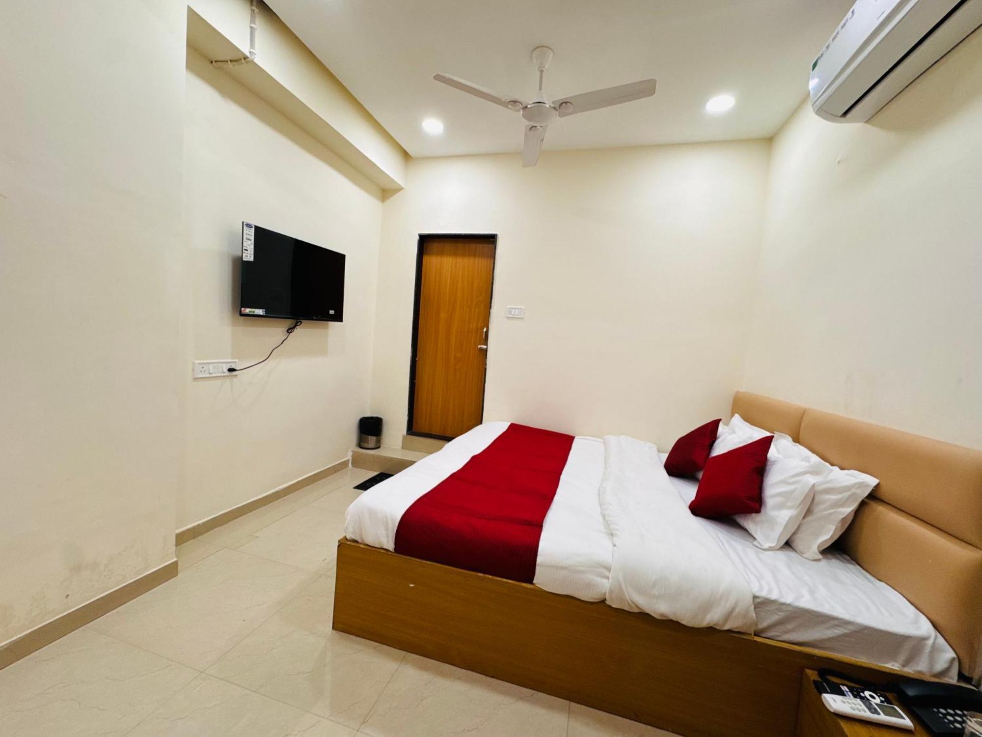 Hotel Shivlok อุจเจน ภายนอก รูปภาพ